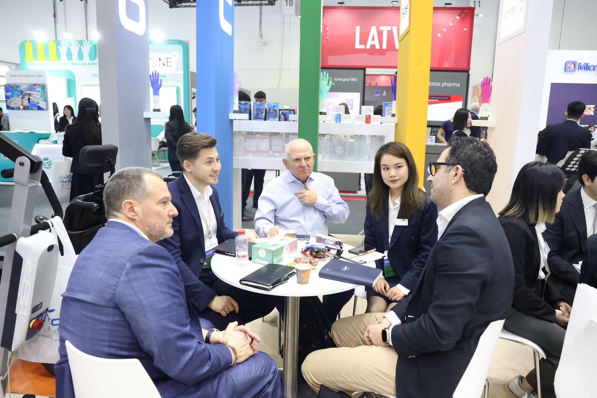 Stake����ҽ���ڱ���չ����չ���˶���������������׿ԽƷ�ʵĲ�Ʒ